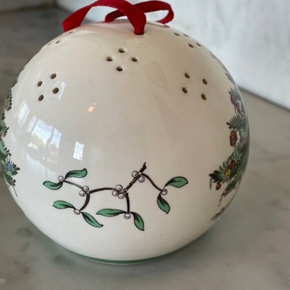 SPODE Christmas Tree Pompadour Hanging Porcelain Ball Vintage - Picture 9 of 11